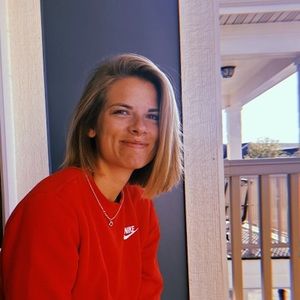 Meet your Posher, Caroline